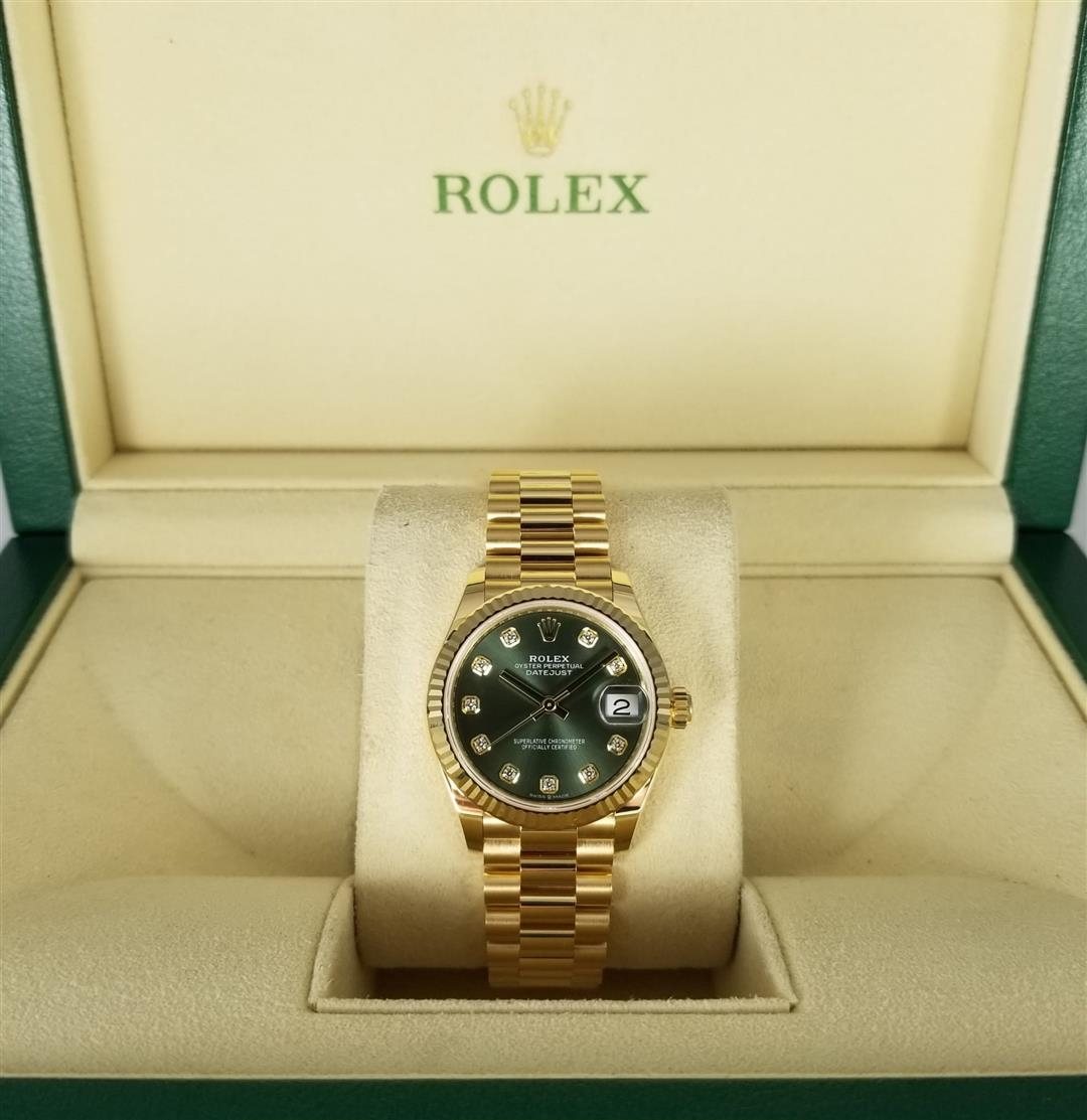 Rolex day just 31 store