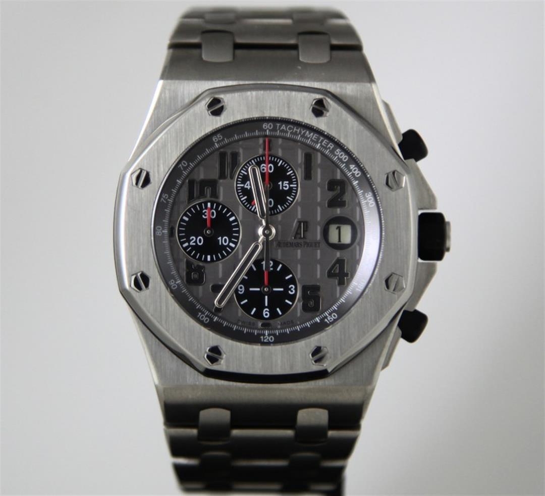 ROYAL OAK OFFSHORE CHRONOGRAPH 42 MM GR KADRAN T TAN UM K NC EL